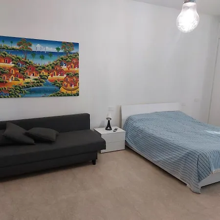 Casa Azzurra Con Parking Auto Apartment Genoa